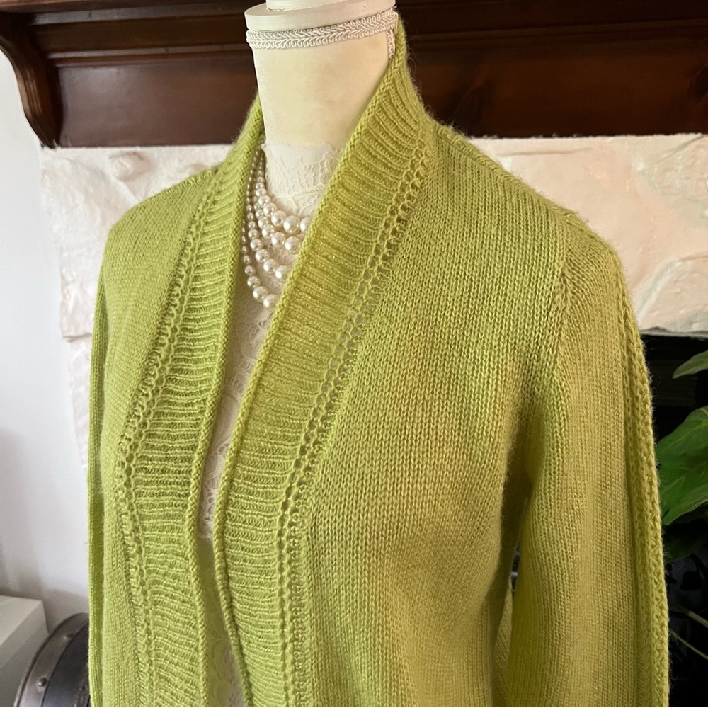 Chico's Lime Green Women's Open Cardigan Shrug Size 8 medium - Picture 2 of 7